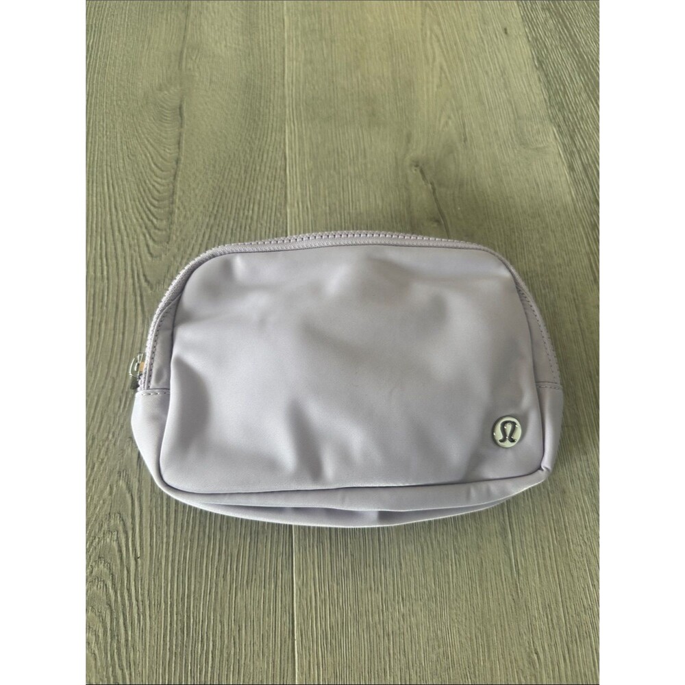 lululemon athletica Lilac crossbody small bag